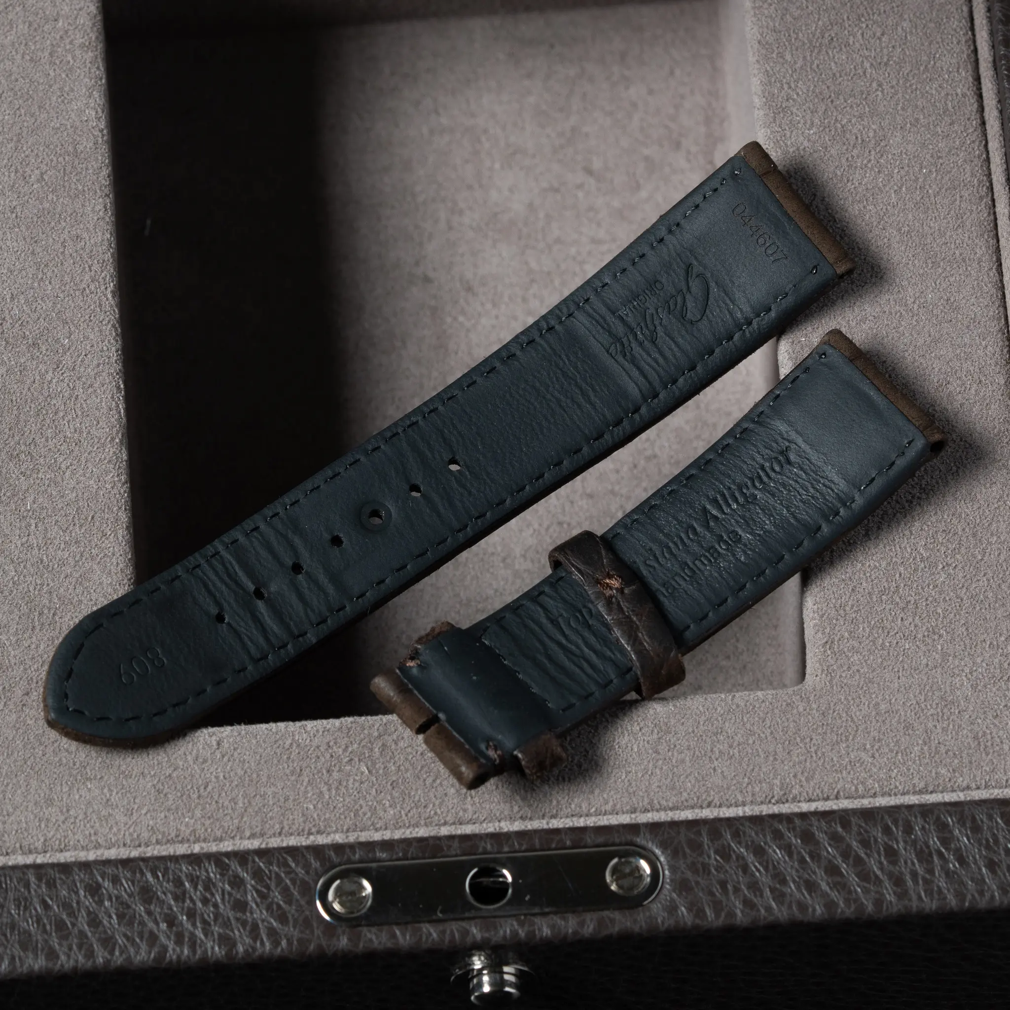 2021 Glashutte Panomatic Lunar Green Dial, Ref. 1–90–02–13–32-62 9 2021 Glashutte Panomatic Lunar Green Dial, Ref. 1–90–02–13–32-62 - Image 9