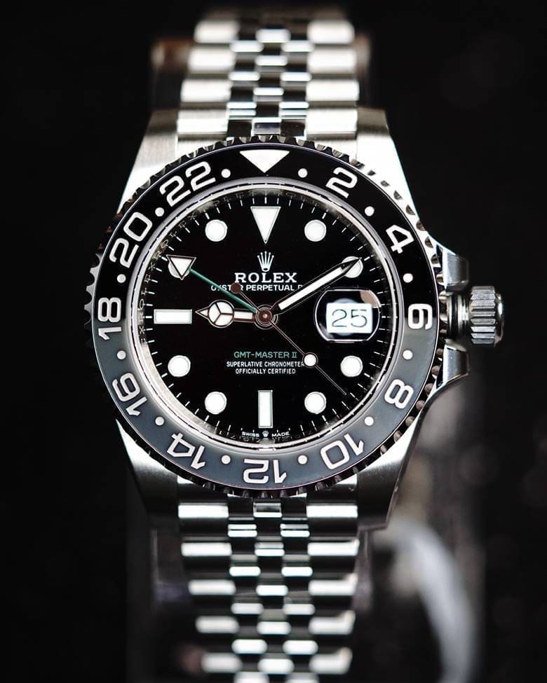 Rolex GMT-Master II ‘Bruce Wayne’ Black & Grey, Jubilee Bracelet
