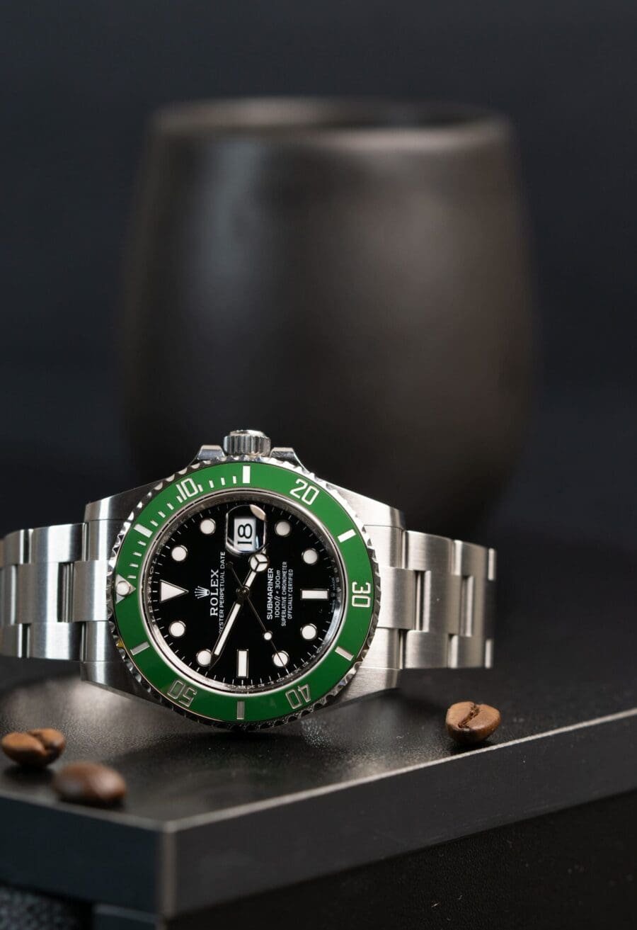 Rolex Submariner Date 41mm Green Bezel 126610LV, photo 3 of 9