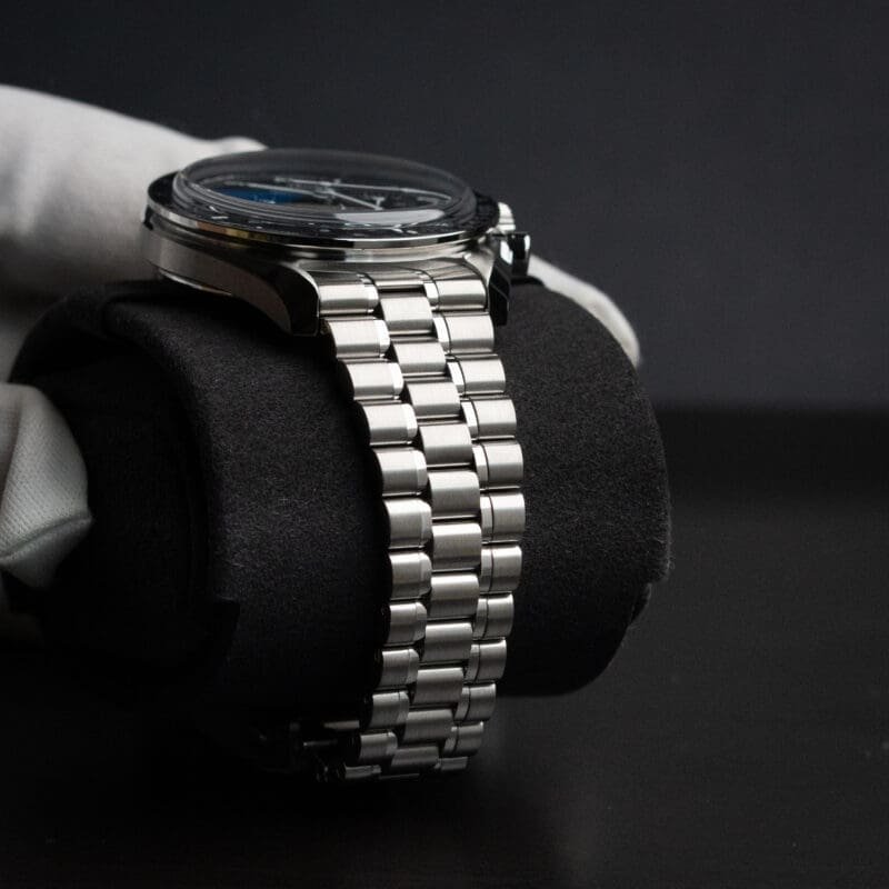 2025 Omega Speedmaster Professional ‘Sapphire Sandwich’, photo 8 of 11