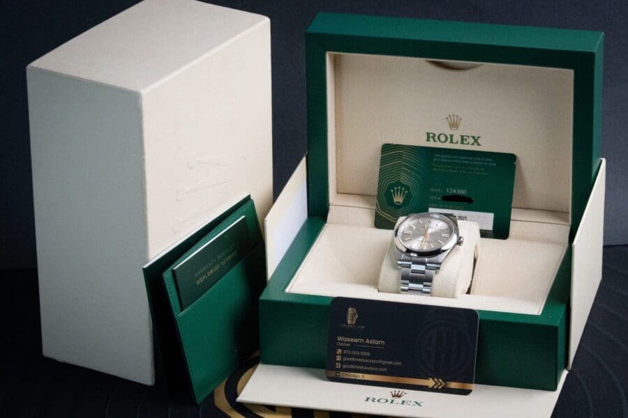 2021 Rolex Oyster Perpetual 41mm Ref. 124300, photo 10 of 11