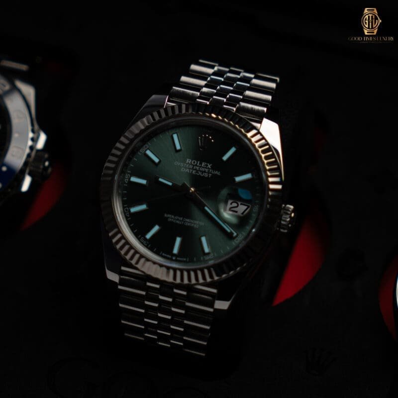 2024 Rolex Datejust 41mm Green Dial Jubilee Bracelet Ref.126334, photo 2 of 12