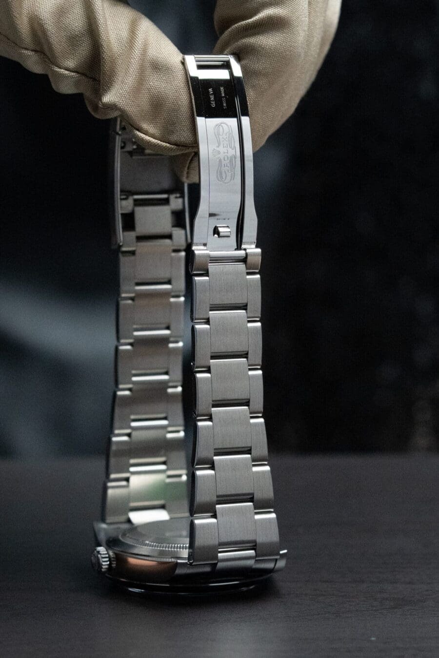 2025 Rolex Oyster Perpetual 41mm Ref. 124300, photo 4 of 8