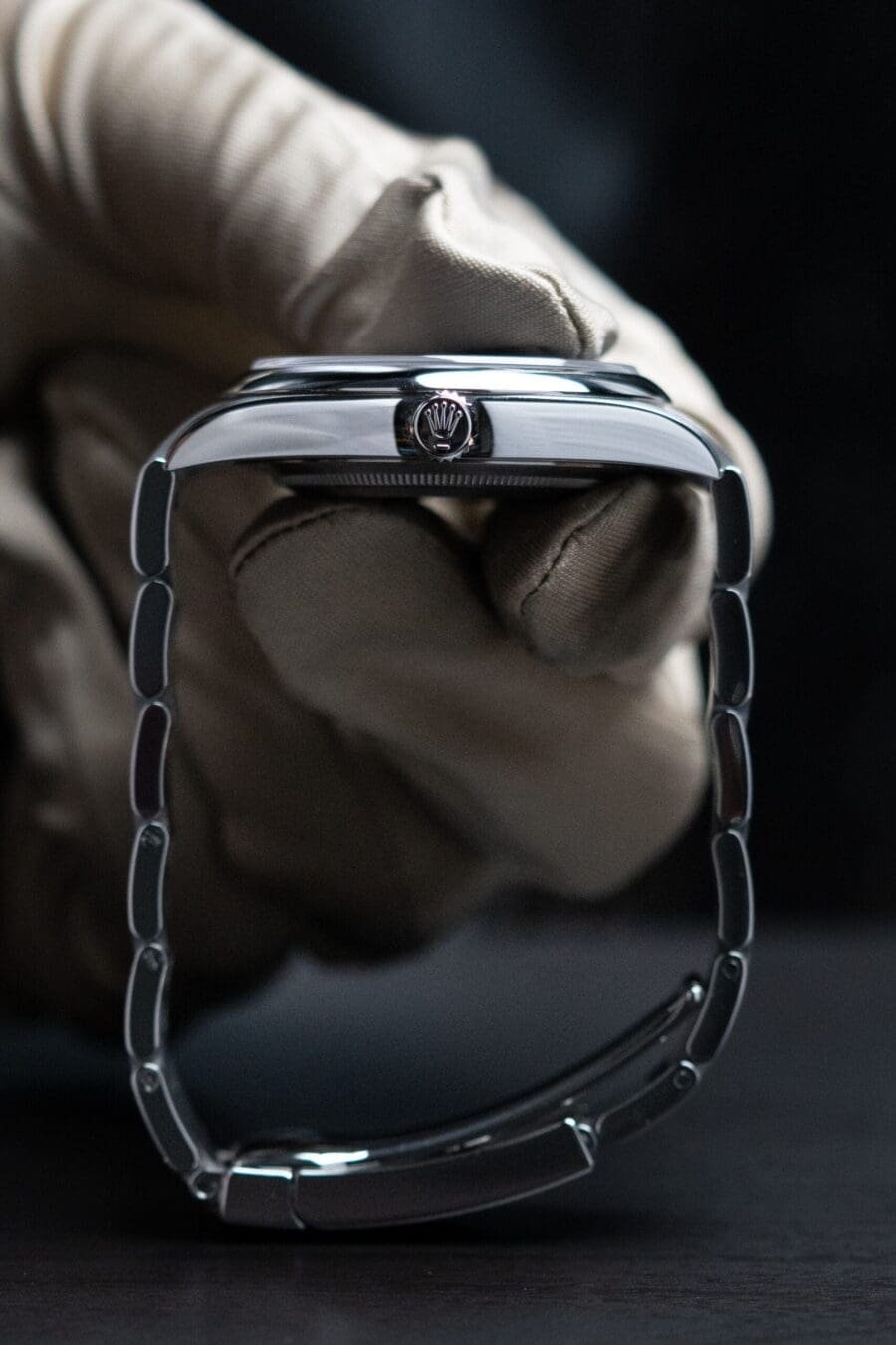 2025 Rolex Oyster Perpetual 41mm Ref. 124300, photo 7 of 8
