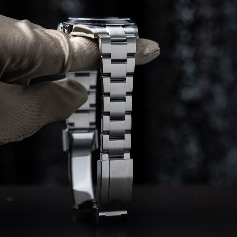2025 Rolex Air-King 40mm Ref.126900, photo 5 of 7