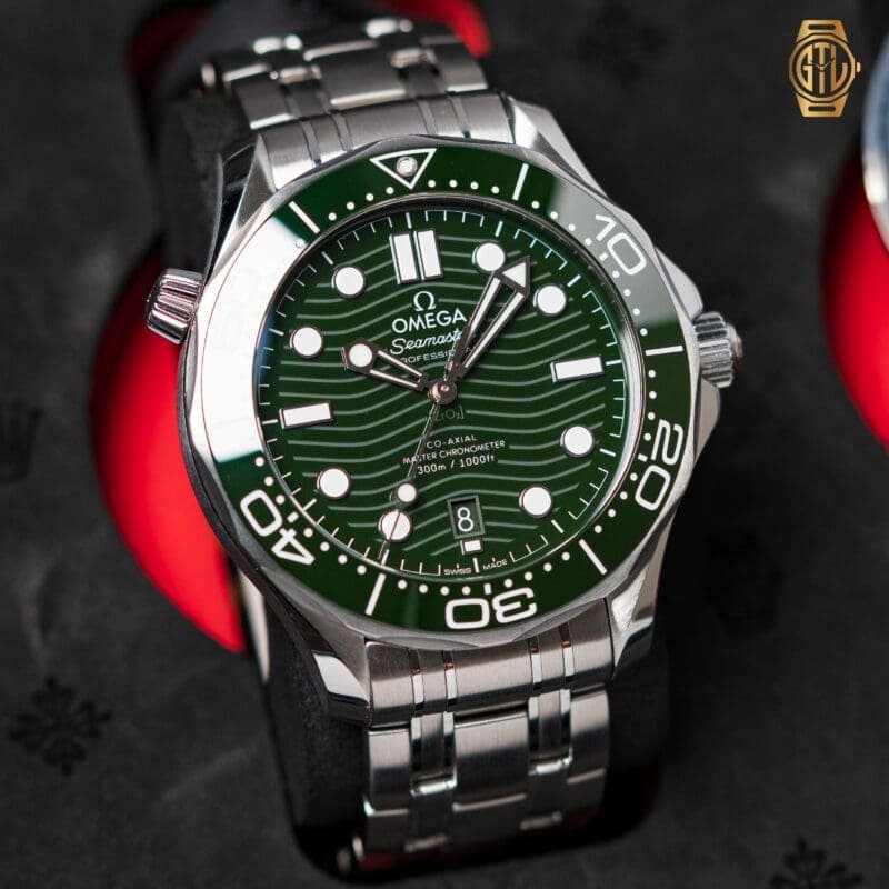 2023 Omega Seamaster Professional 300m Green + Additional Strap