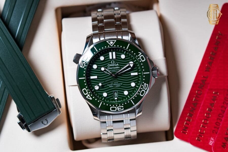 2023 Omega Seamaster Professional 300m Green + Additional Strap, photo 7 of 14