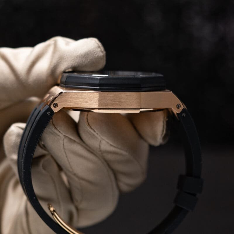 Audemars Piguet Royal Oak Offshore Ref. 25940OK, photo 6 of 12
