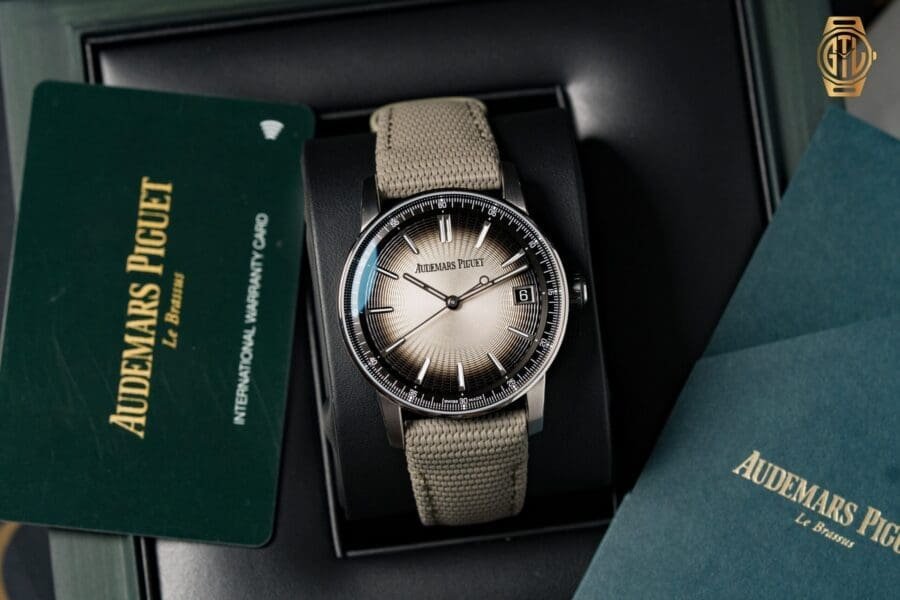 2025 Audemars Piguet Code 11.59 Ref. 15210QT, photo 4 of 13