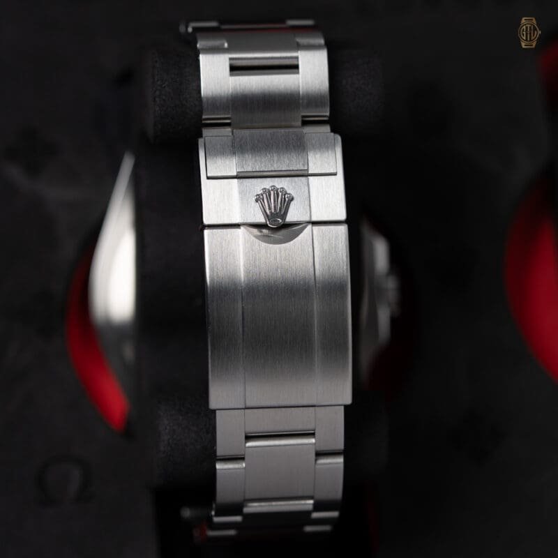 2024 Rolex Explorer II 42mm ‘Polar’ White Dial 226570, photo 3 of 4