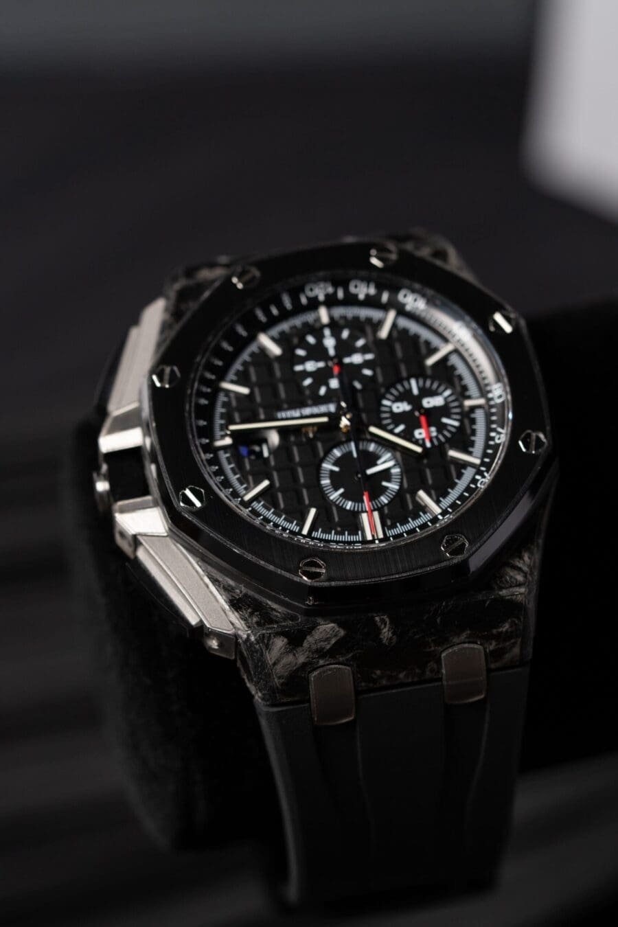 Audemars Piguet Royal Oak Offshore Forged Carbon 26400AU, photo 6 of 9