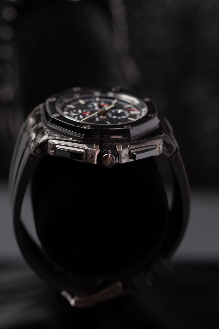 Audemars Piguet Royal Oak Offshore Forged Carbon 26400AU, photo 7 of 9