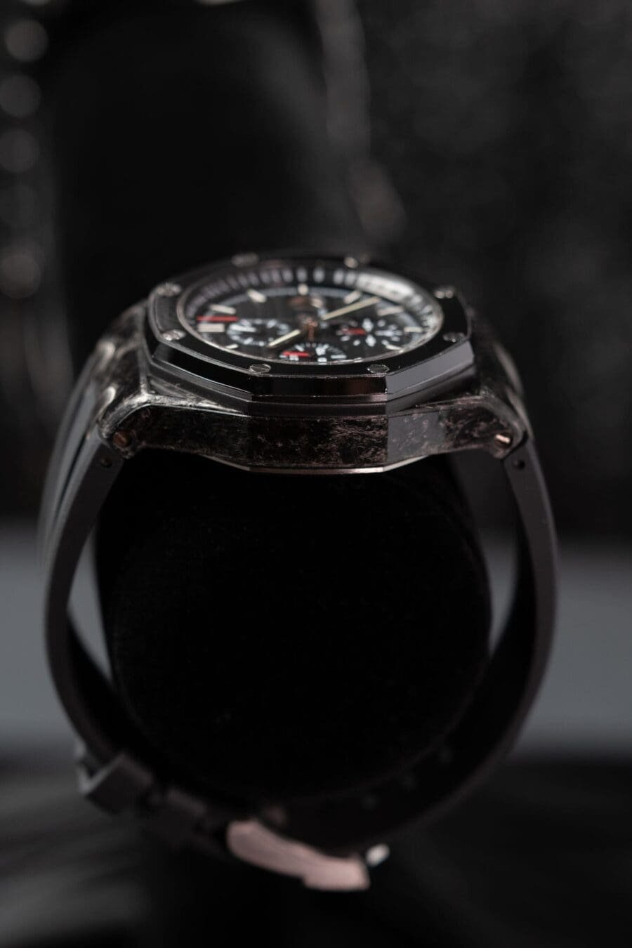 Audemars Piguet Royal Oak Offshore Forged Carbon 26400AU, photo 8 of 9