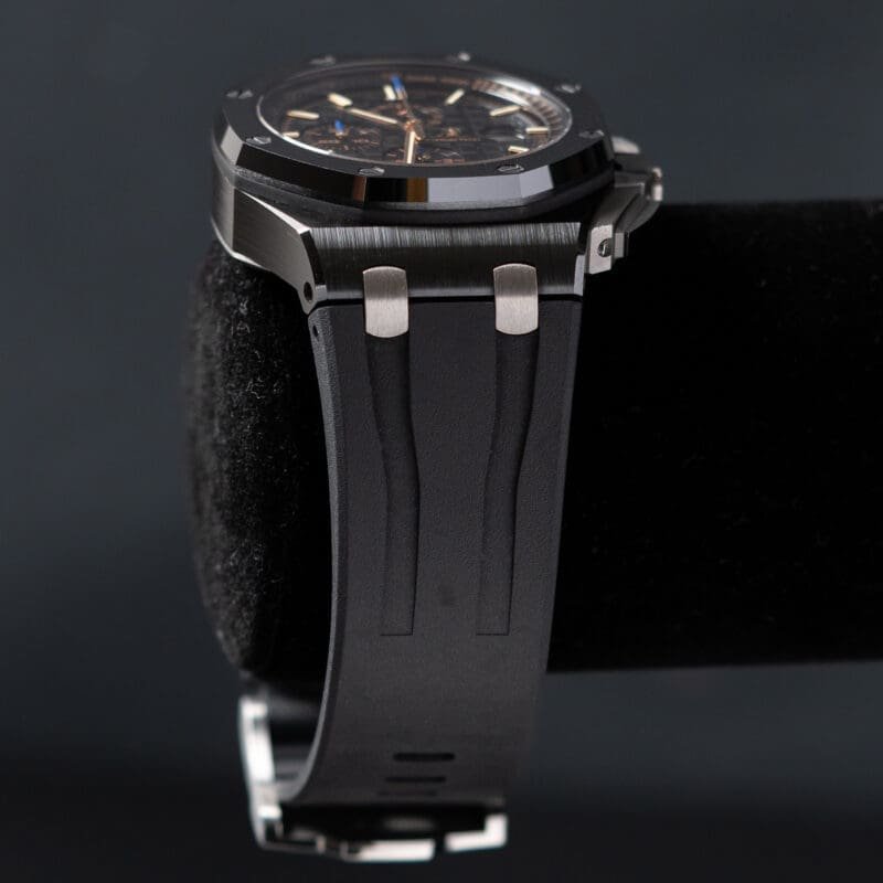 Audemars Piguet Royal Oak Offshore Black Ceramic Ref. 26405CE, photo 7 of 11