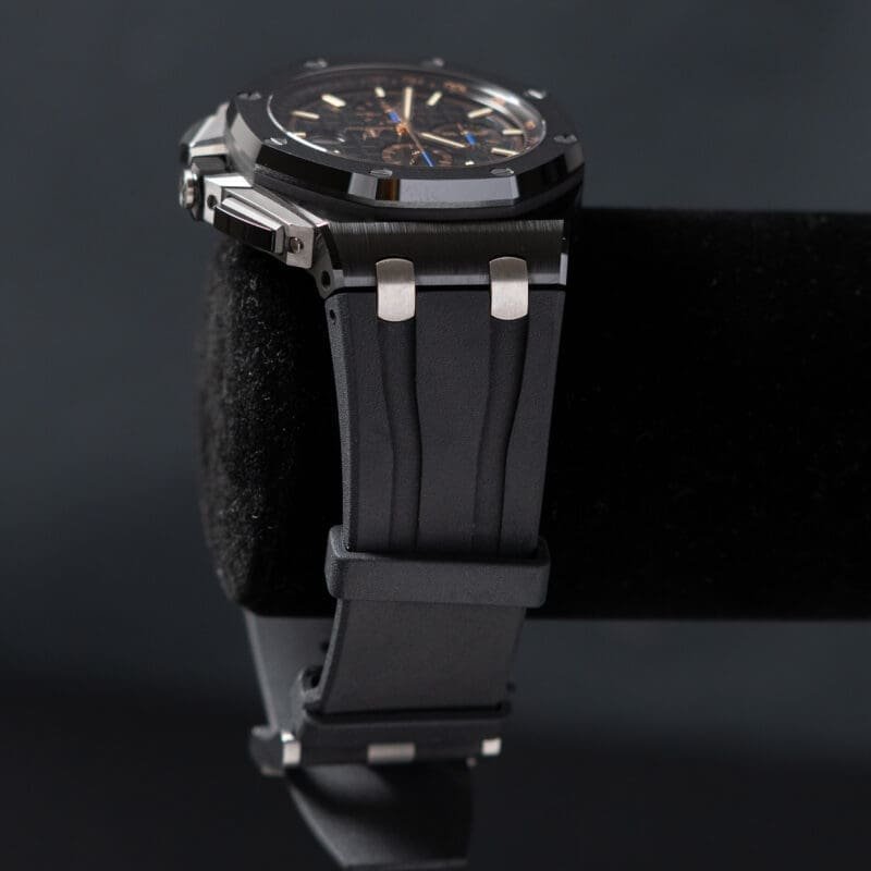 Audemars Piguet Royal Oak Offshore Black Ceramic Ref. 26405CE, photo 6 of 11