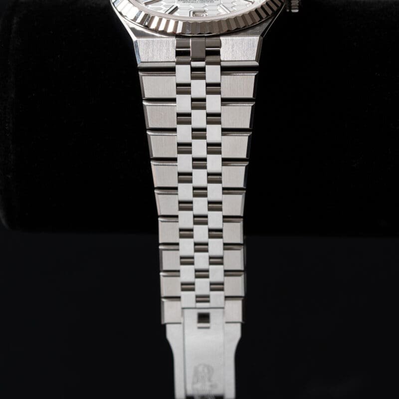 2026 Rolex Land-Dweller 40mm Ref. 127334, photo 9 of 12