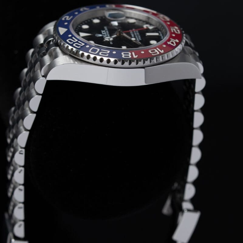 2021 Rolex GMT-Master II ‘Pepsi’ Ref. 126710BLRO, photo 4 of 8