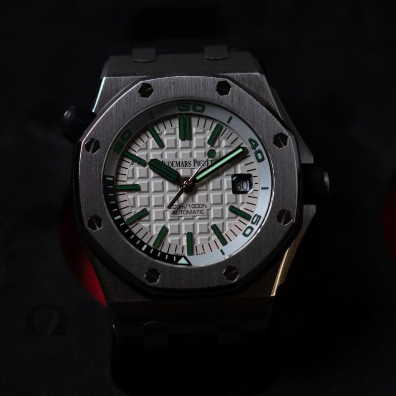 2017 Audemars Piguet Royal Oak Offshore White Dial Ref. 15710ST, photo 2 of 9