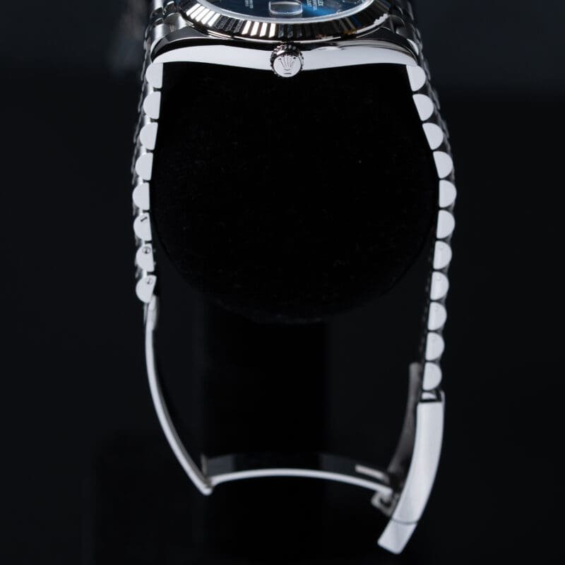 2025 Rolex Datejust 41mm Blue Roman Dial Ref. 126334, photo 6 of 9