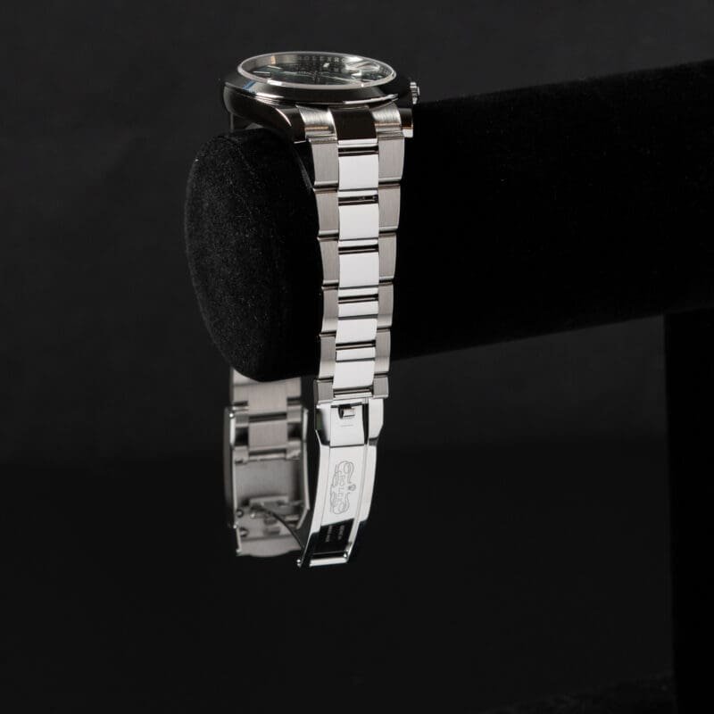 2026 Rolex Datejust 41mm Green Dial Oyster Bracelet, photo 5 of 10
