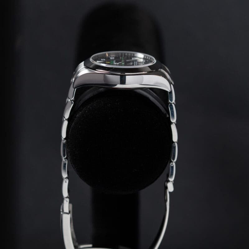 Rolex Air-King Reference 116900, photo 9 of 10