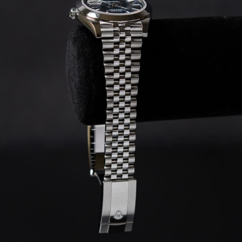 2026 Rolex Datejust 41mm Blue Dial Jubilee Ref. 126300, photo 6 of 10