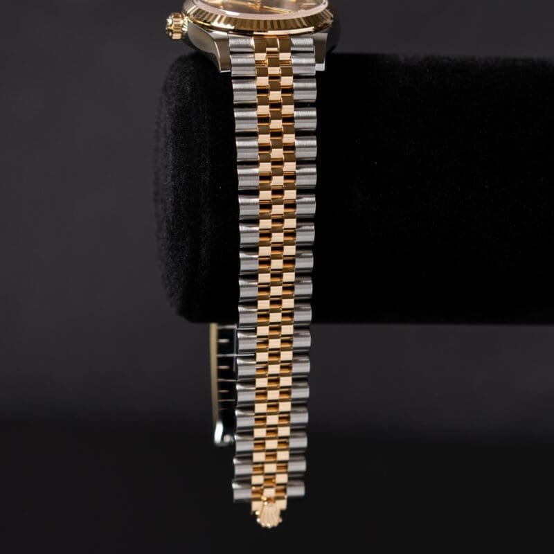 2026 Rolex Datejust 31mm Champagne Dial Ref. 278273, photo 6 of 10