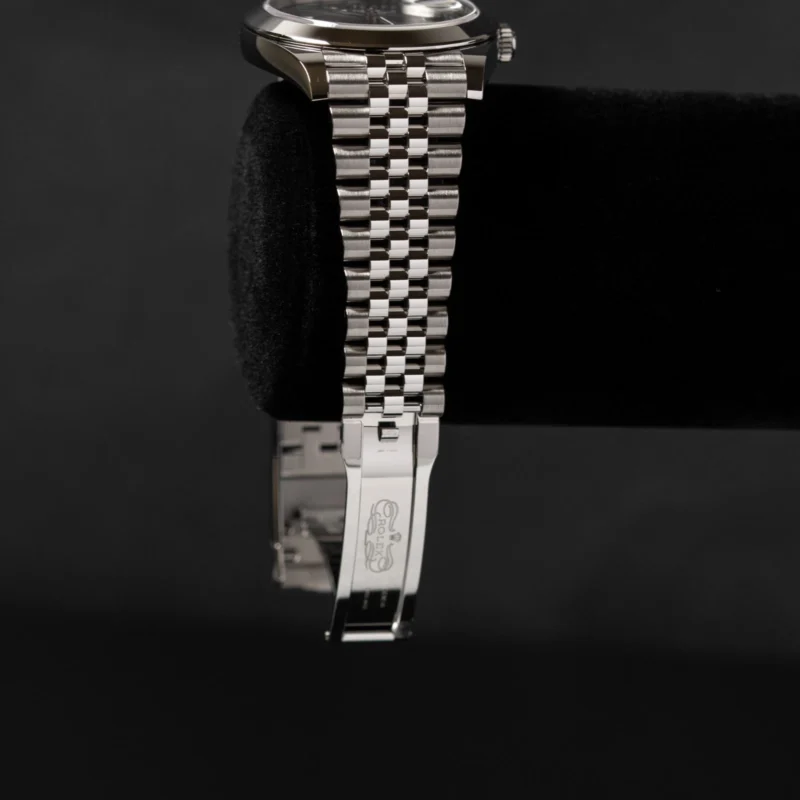 2026 Rolex Datejust 41mm Wimbledon Dial Jubilee Bracelet Ref. 126300, photo 6 of 10