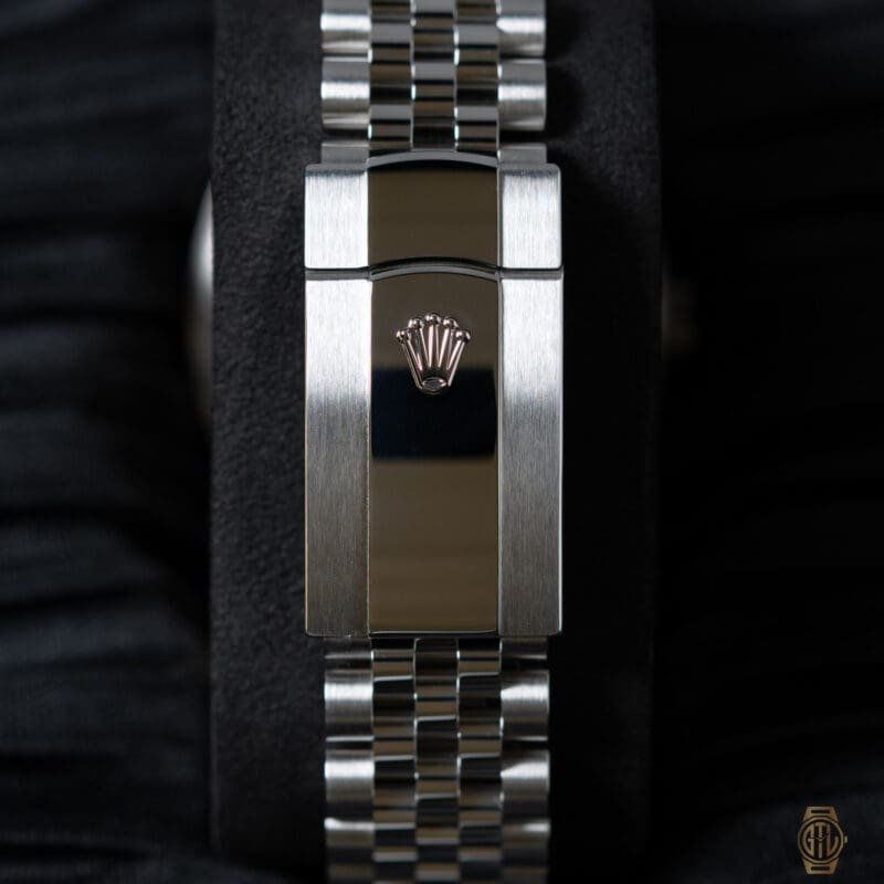 2026 Rolex Datejust 36mm Black Dial, Jubilee Bracelet Ref. 126234, photo 6 of 11