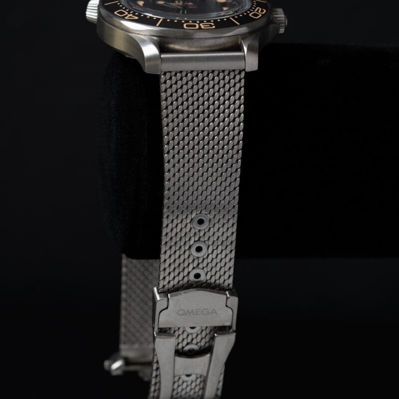 2022 Omega Seamaster Professional No Time To Die Reference 210.90.42.20.01.001, photo 7 of 10