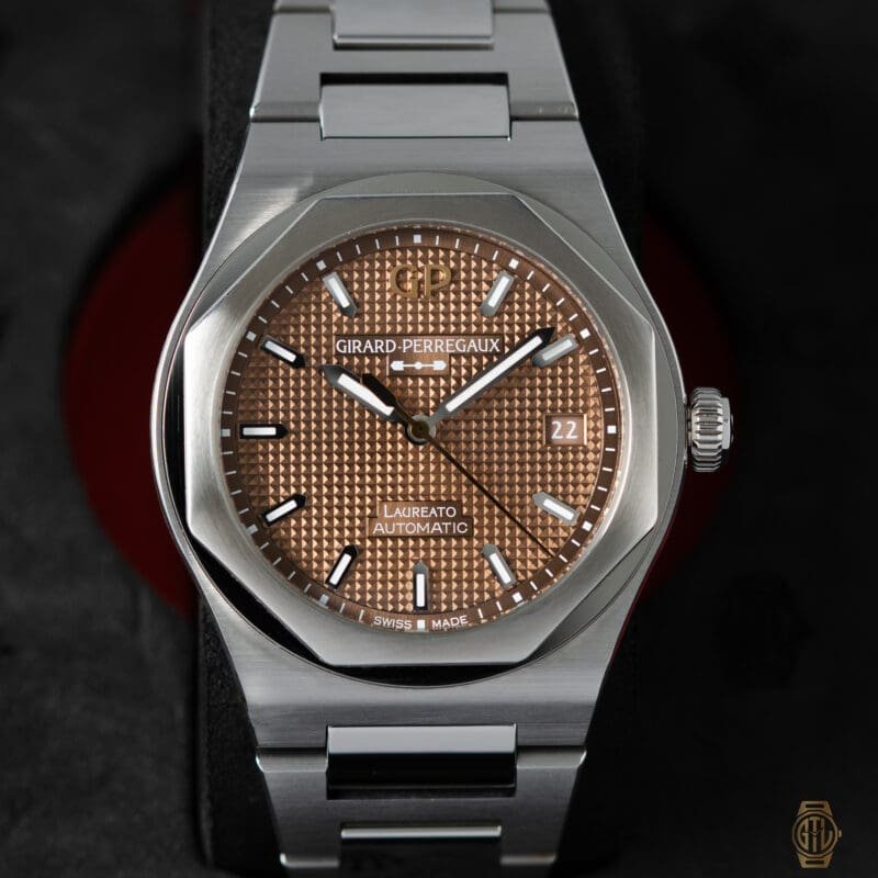 2023 Girard Perregaux Laureato 38mm Copper Dial Reference 81005-11-3154-1CM