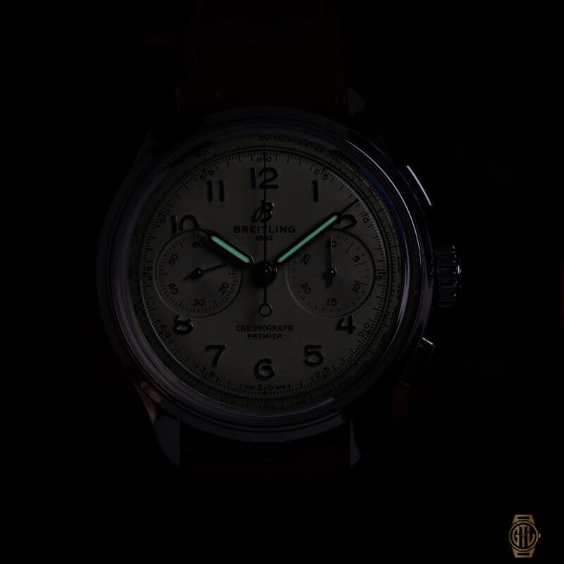 2025 Breitling B09 Chronograph 40 “Pistachio” 40mm, Ref. AB0930, photo 3 of 10