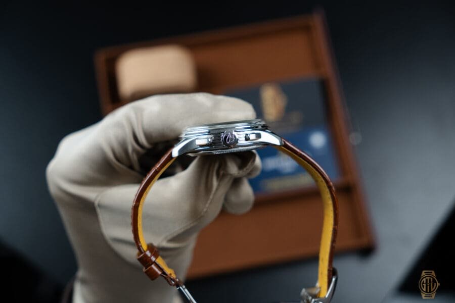 2025 Breitling B09 Chronograph 40 “Pistachio” 40mm, Ref. AB0930, photo 8 of 10