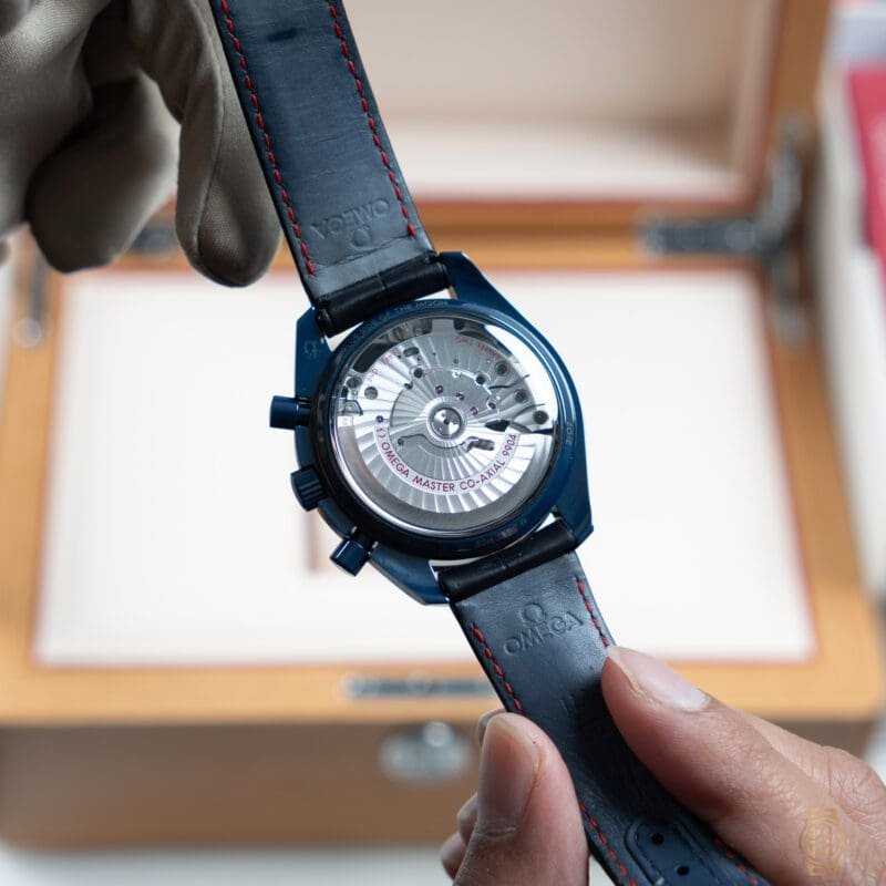 2023 Omega Speedmaster Moonphase Blue Side of The Moon 44mm Blue Ceramic Dial Reference: 304.93.44.52.03.001, photo 3 of 10