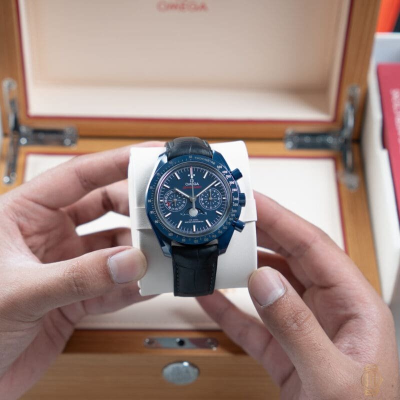 2023 Omega Speedmaster Moonphase Blue Side of The Moon 44mm Blue Ceramic Dial Reference: 304.93.44.52.03.001, photo 2 of 10