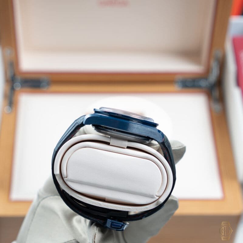 2023 Omega Speedmaster Moonphase Blue Side of The Moon 44mm Blue Ceramic Dial Reference: 304.93.44.52.03.001, photo 8 of 10